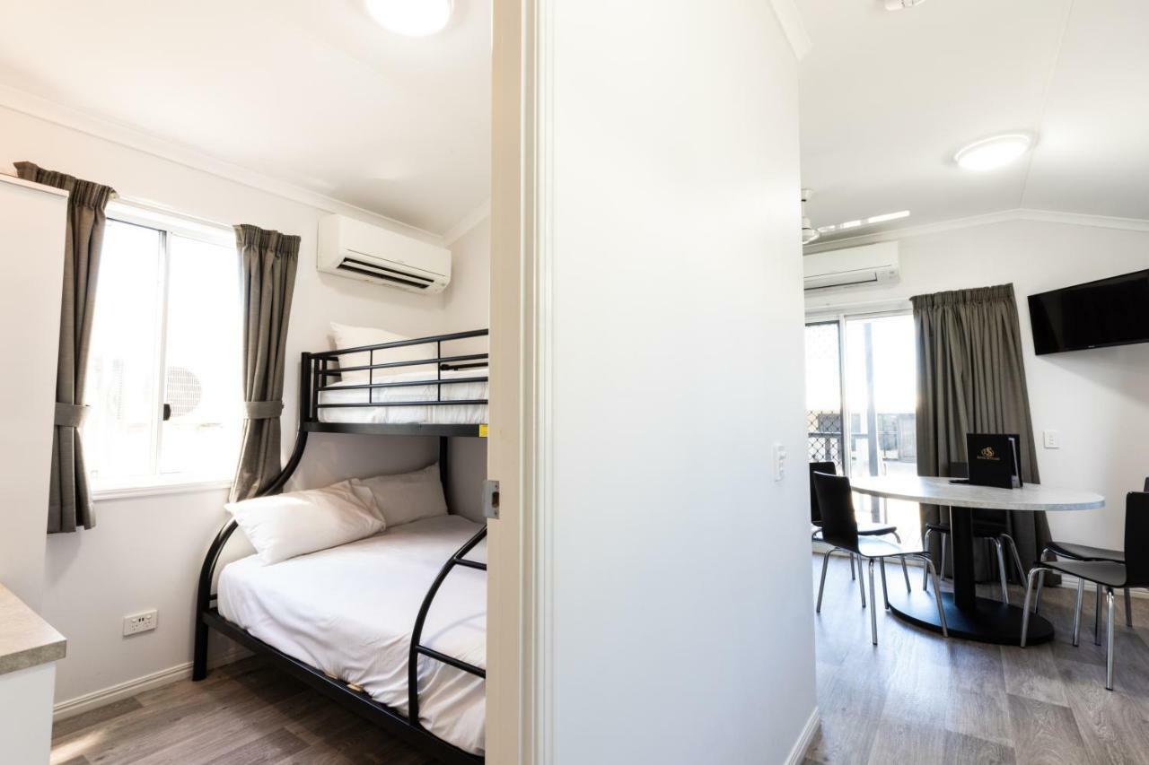 Hotel Settlers Biloela Exterior photo